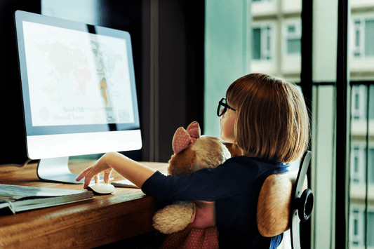 Intro to Teaching in A Virtual World K-12 teachers continuing education course